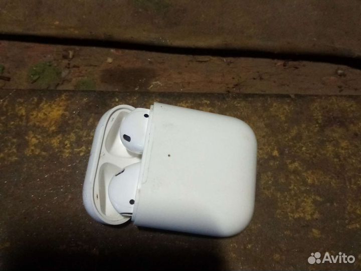 Беспроводные наушники