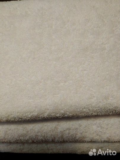 Полотенце белое