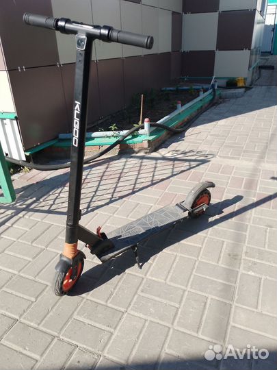 Электросамокат kugoo