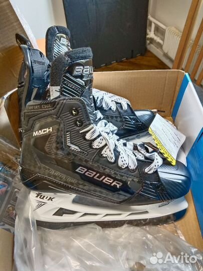 Хоккейные коньки Bauer Vapor X4