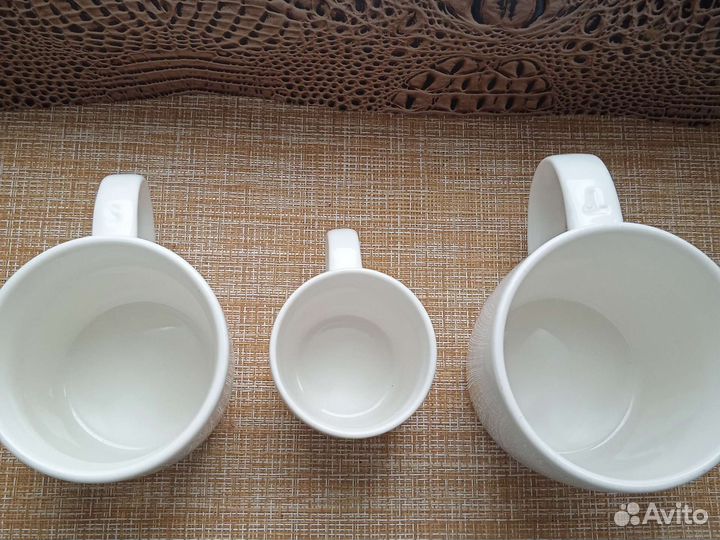Белые кружки из кофейни : S 237 мл, (есть V G T D)