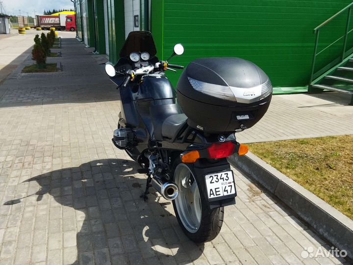 BMW r1100rs