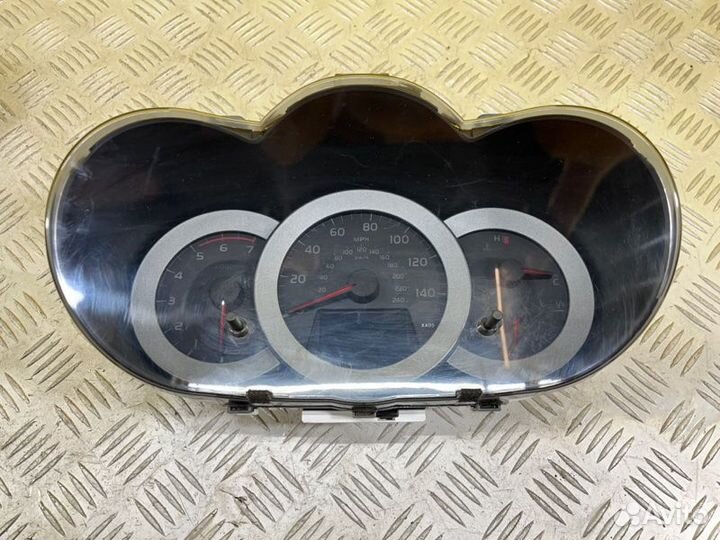 Щиток приборов (приборная панель) Toyota Rav 4