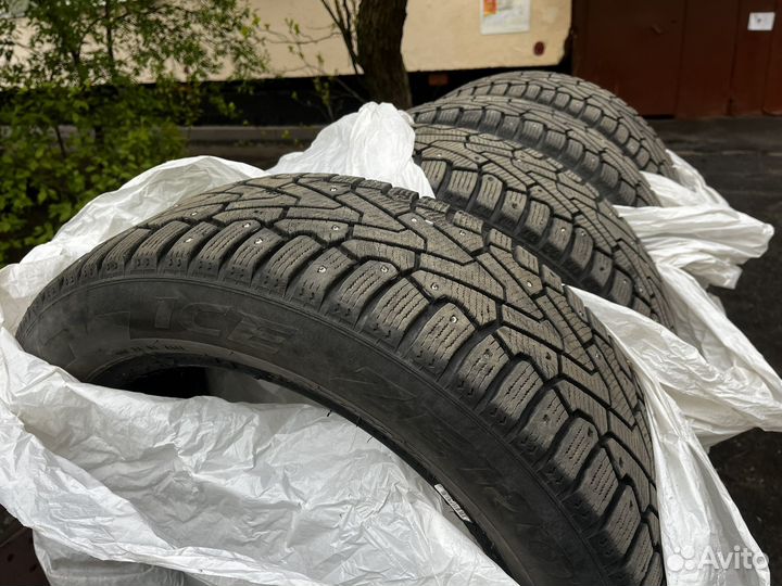 Pirelli Ice Zero 225/55 R18