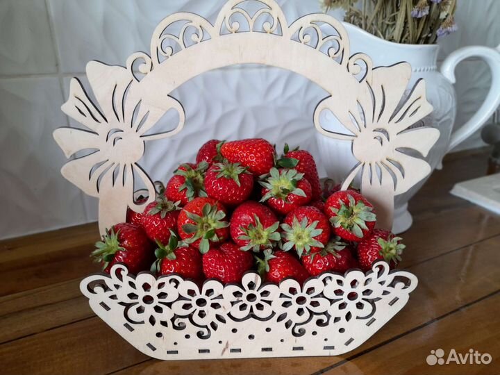 Корзинка для клубники,фруктов,конфет,подарочная