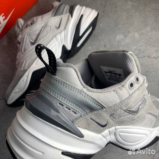 Кроссовки nike M2K