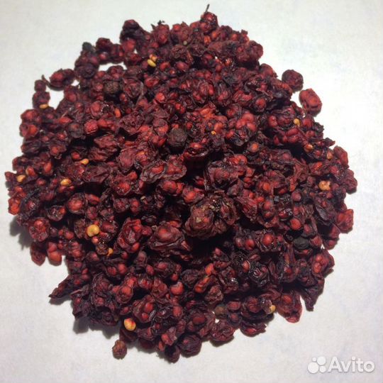 Лимонник китайский ягоды