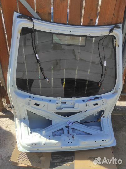 Крышка багажника Skoda Octavia A7