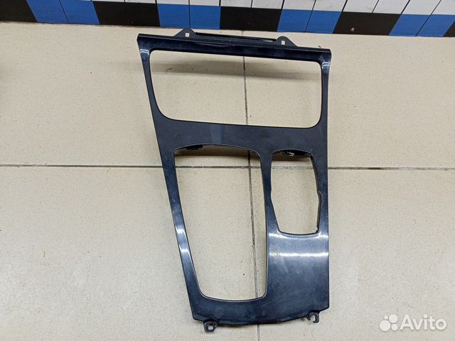 Накладка (кузов внутри) 5-serie GT F07 2009-2016