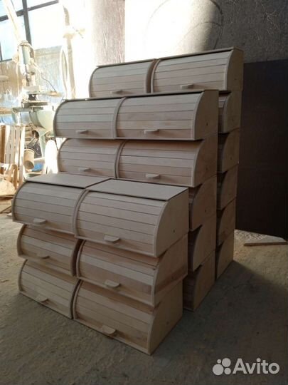 Хлебница деревянная