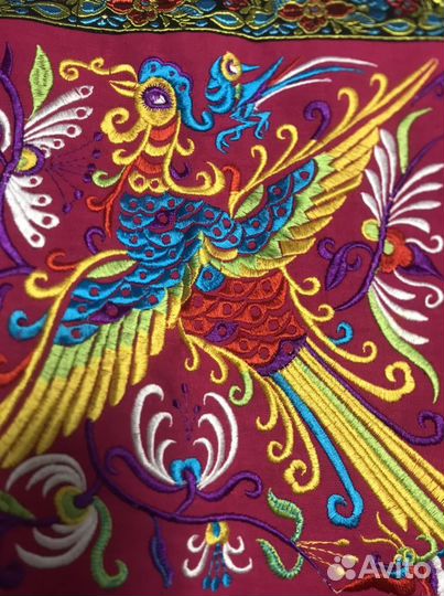 Наволочка вышита шелком