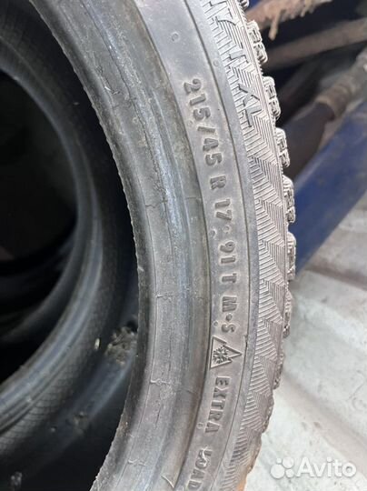 Gislaved Nord Frost 200 215/45 R17 91T