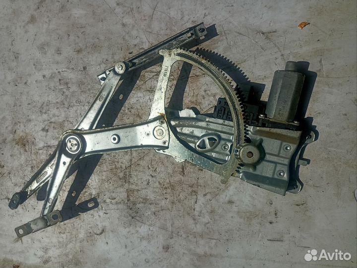 Стеклоподъемник передний левый Opel Astra H