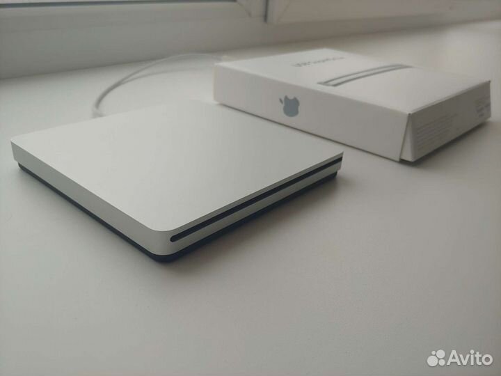 Дисковод (оптический привод) Apple USB SuperDrive