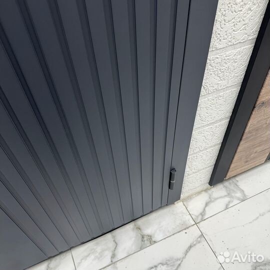 Двери входные