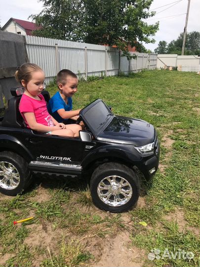 Детский электромобиль бу