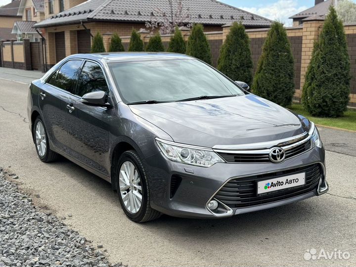 Toyota Camry 2.5 AT, 2015, 133 000 км