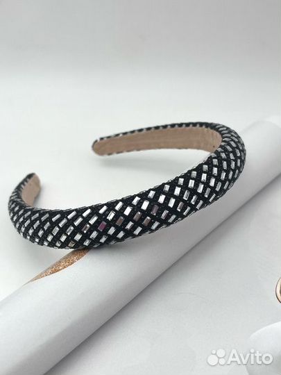 Ободок со стразами