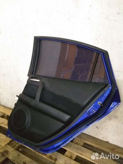 Двери рено логан 1,2,3