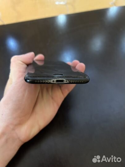 Телефон iPhone 7 128gb