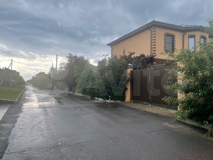 Участок 8 сот. (ИЖС)