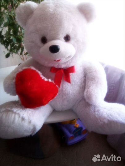 Большие плюшевые медведи