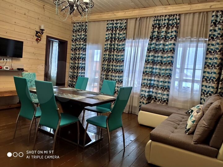 Дом 100 м² на участке 8 сот.
