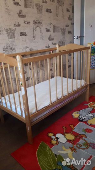 Детская кроватка