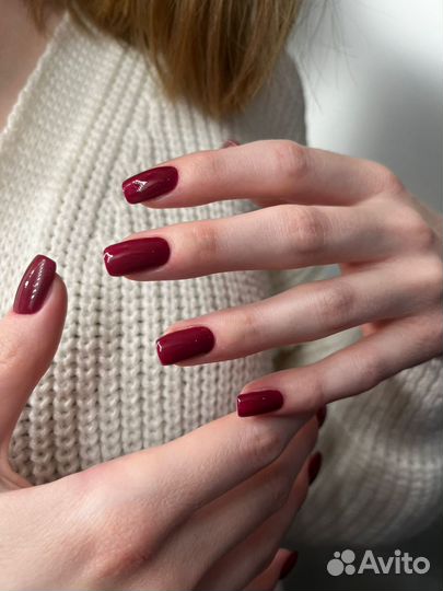 Маникюр левый берег. Салон