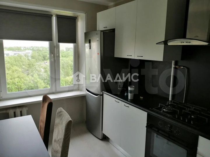 2-к. квартира, 48,4 м², 10/12 эт.