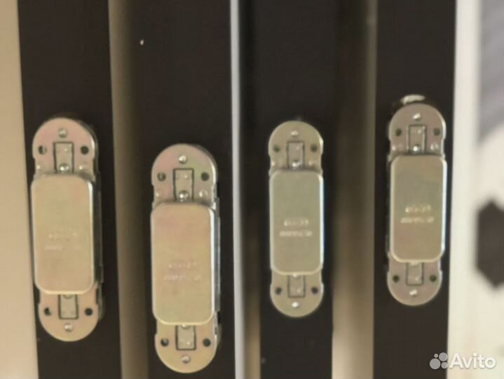 Скрытые двери в наличии