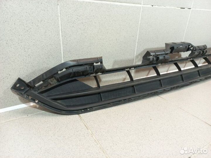 Решетка в бампер центральная Haval F7