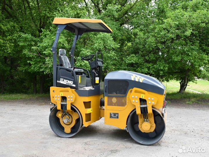 Дорожный каток XCMG XMR403, 2024