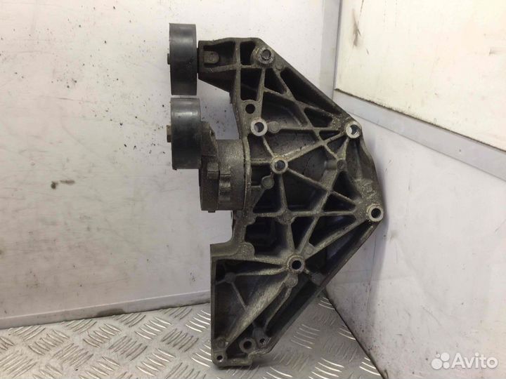 Кронштейн компрессора кондиционера Ford Mondeo Qxb