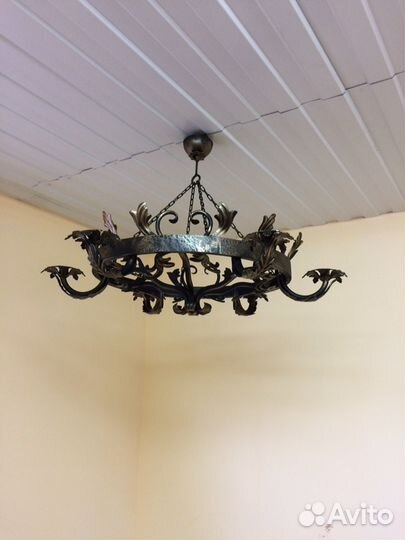 Кованая люстра
