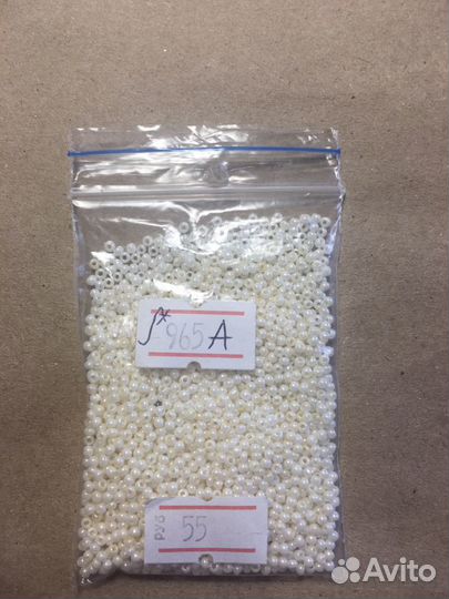 Бисер / товары для рукоделия