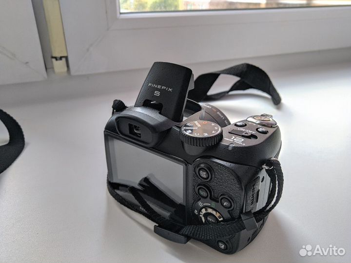 Fujifilm Finepix S2500HD