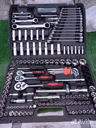 Набор инструментов new epoch 151 предмет