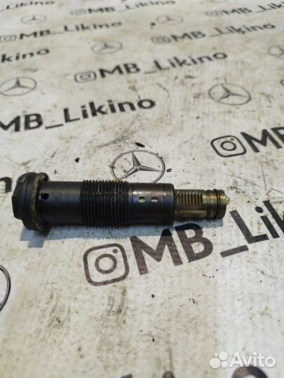 Натяжитель цепи грм Mercedes S-Class W221