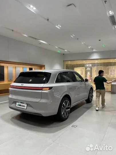 LiXiang L6 1.5 AT, 2025, 10 км