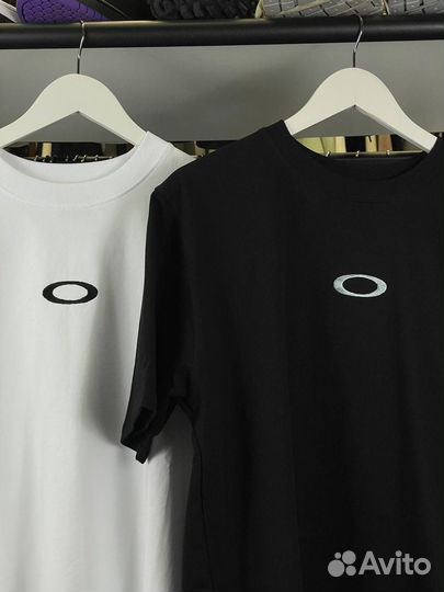 Футболка Oakley