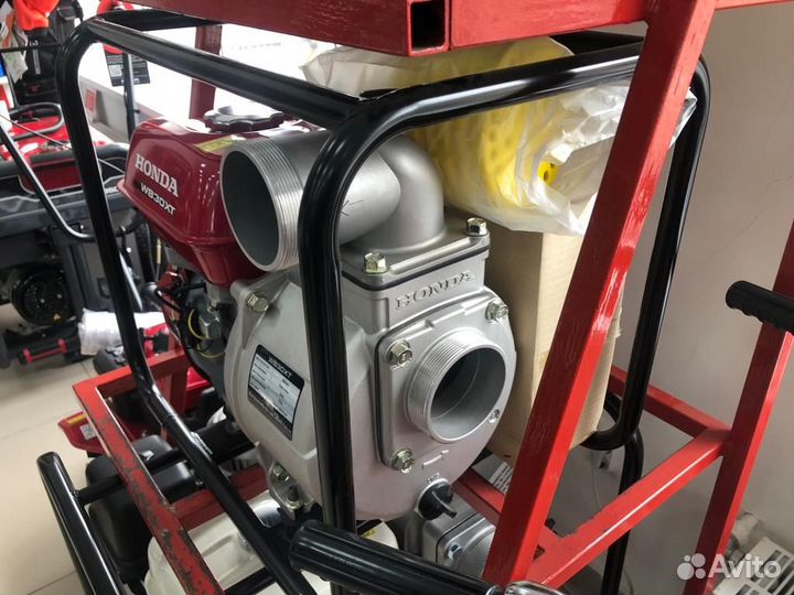 Мотопомпа бензиновая Honda WB 30 XT3