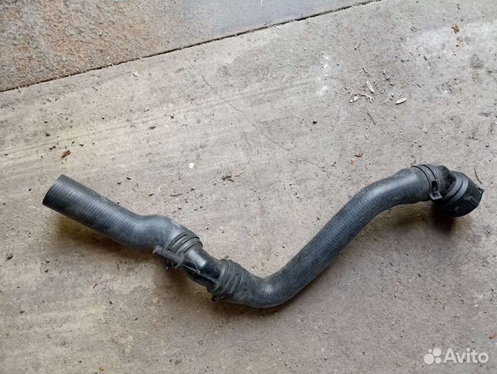 Патрубок системы охлаждения vag 3406244