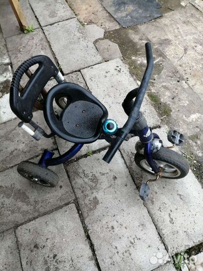 Детский трехколесный велосипед