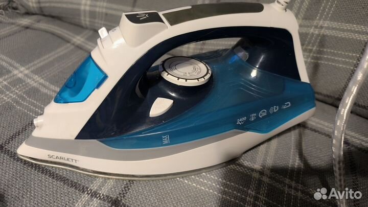 Утюг scarlett