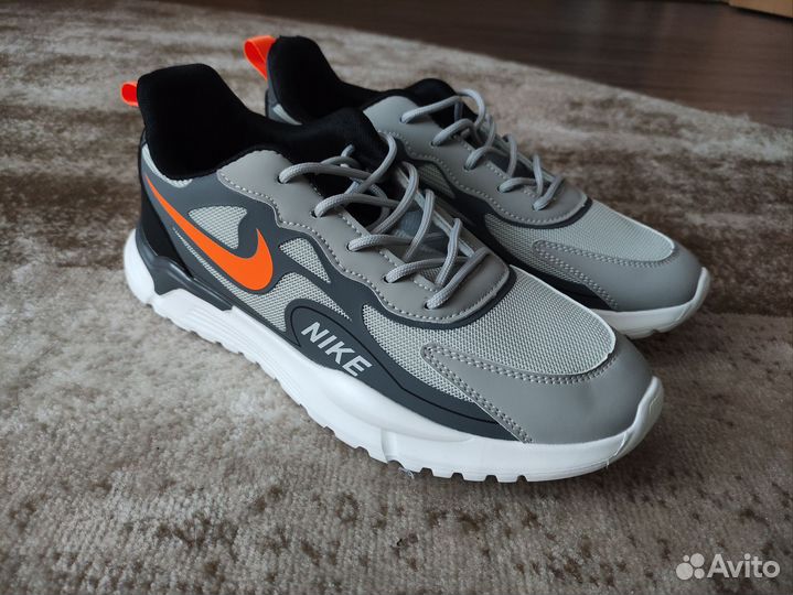 Кроссовки nike
