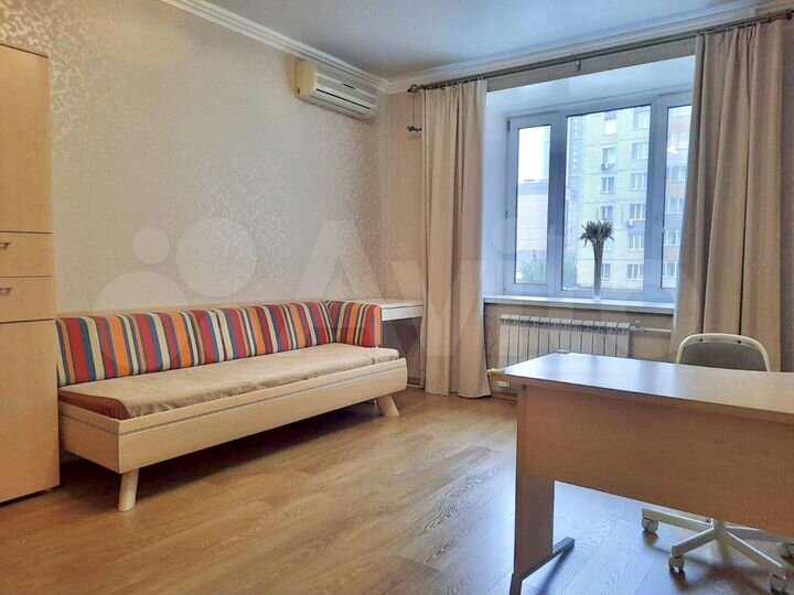 3-к. квартира, 85 м², 2/9 эт.