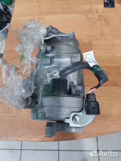 Компрессор кондиционера Нисан