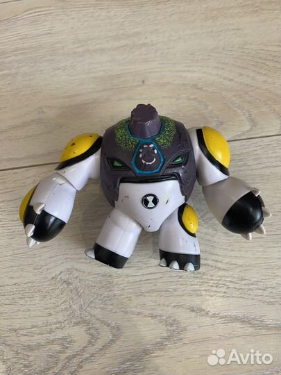 Фигурки Бен тен