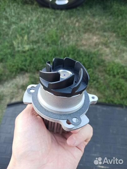 Помпа двигатель 126